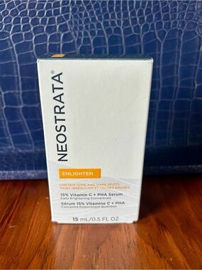 NEOSTRATA Enlighten 15% Vitamin C + PHA Serum — White and Orange